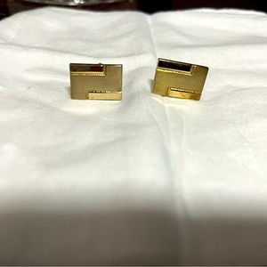 Classy rectangular cufflinks